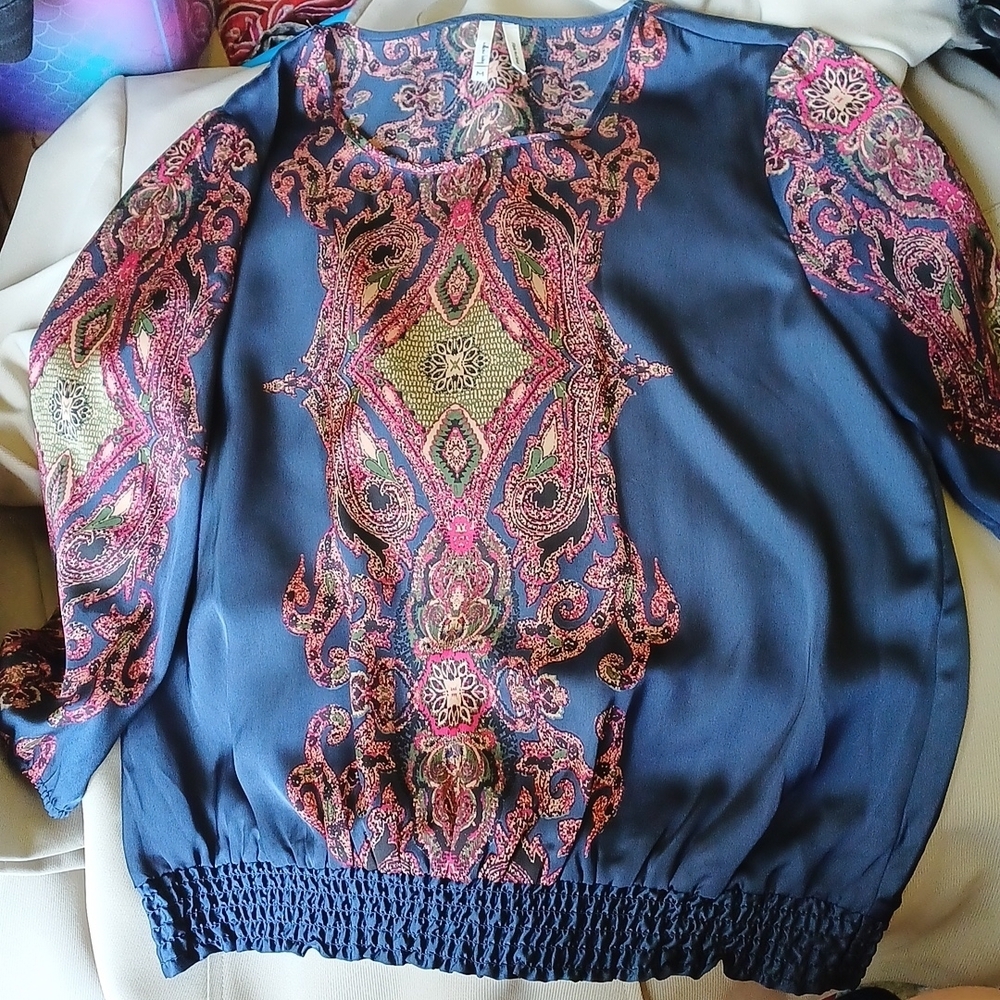 Willow Bay Blouse, puffy sleeve, elastic waistband,  navy/pink, sz M
